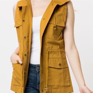 Love Tree Woman’s Cargo Vest Mustard Yellow Utility Light Weight Adjustable Sz S